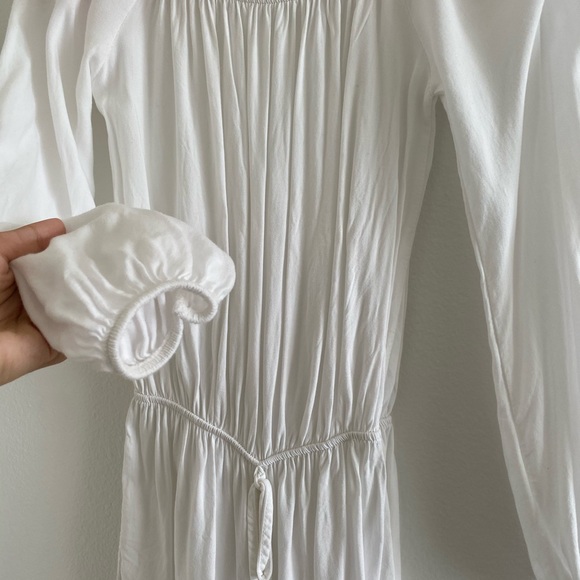 Brandy Melville Romper - Picture 3 of 5